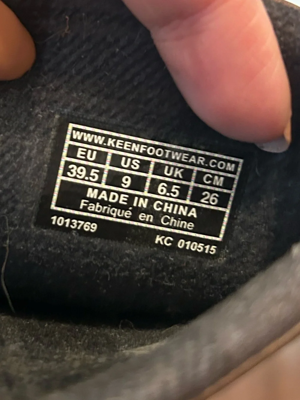 Keen classic brown